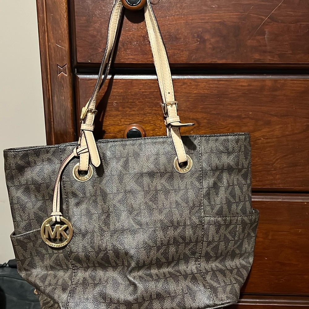 Michael Kors shoulder bag brown and gold